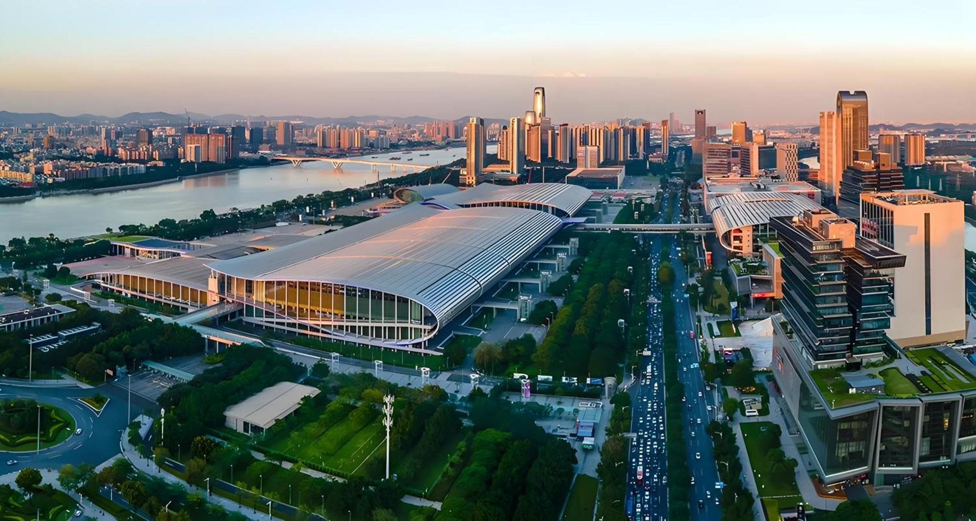 Xinghe Yuezhi S Hotel To Guangzhou Yuexiu Park Railway Station Subway Station -Conference Centerbaima Clothing City Flagship Store--Reputation Preferred Exterior foto